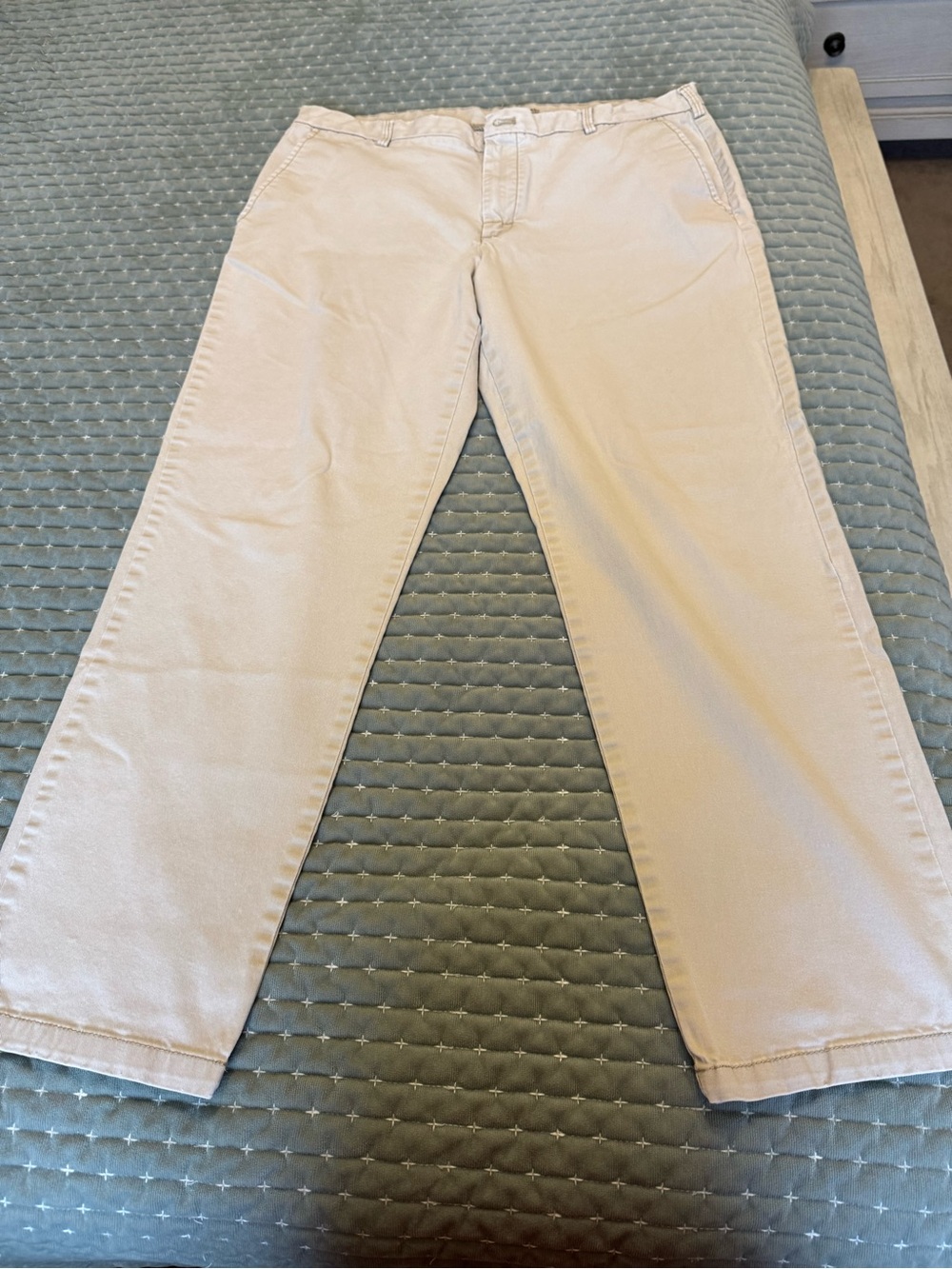 Izod Straight-Leg Beige Khaki Pants